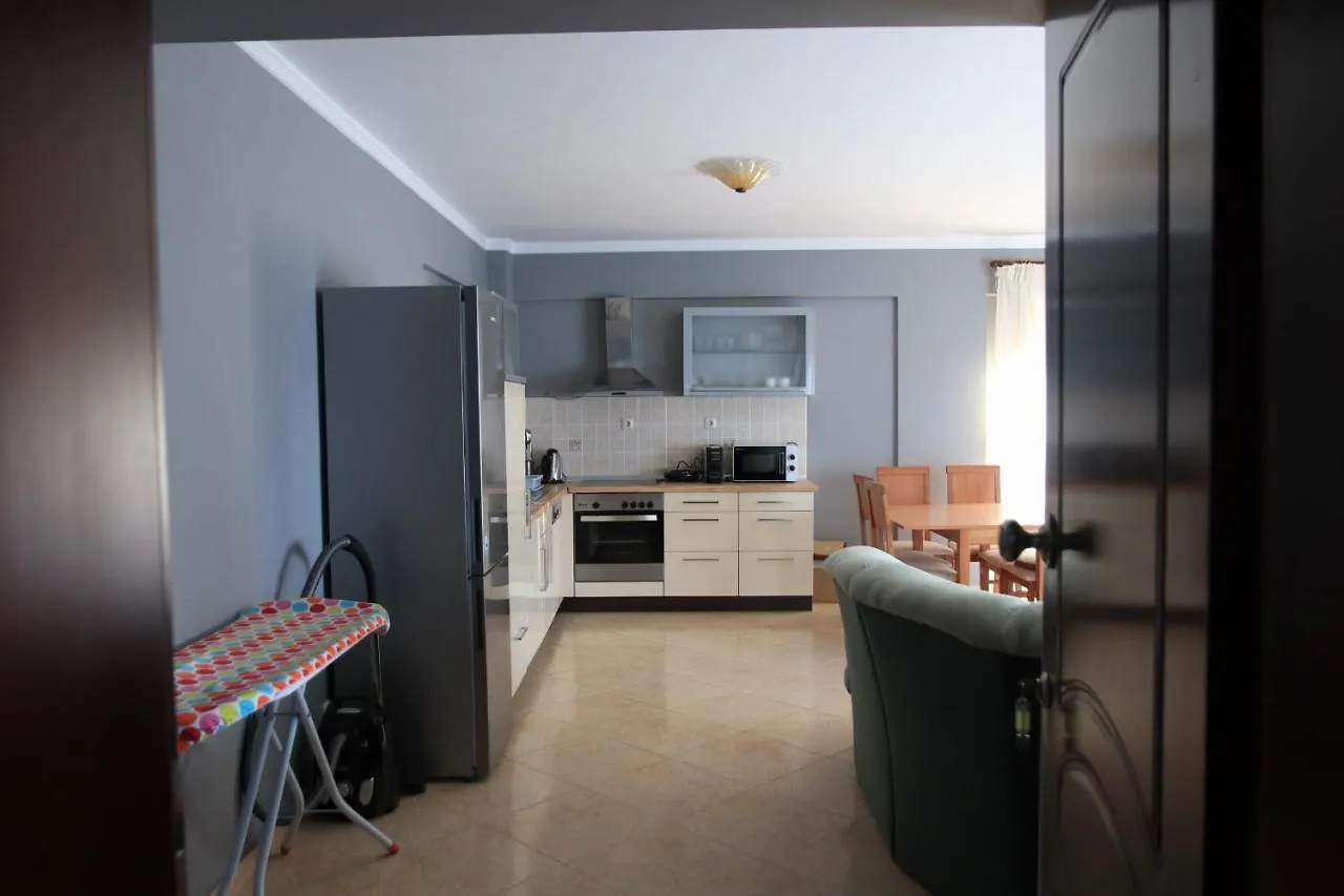 Kriopigi Apartments